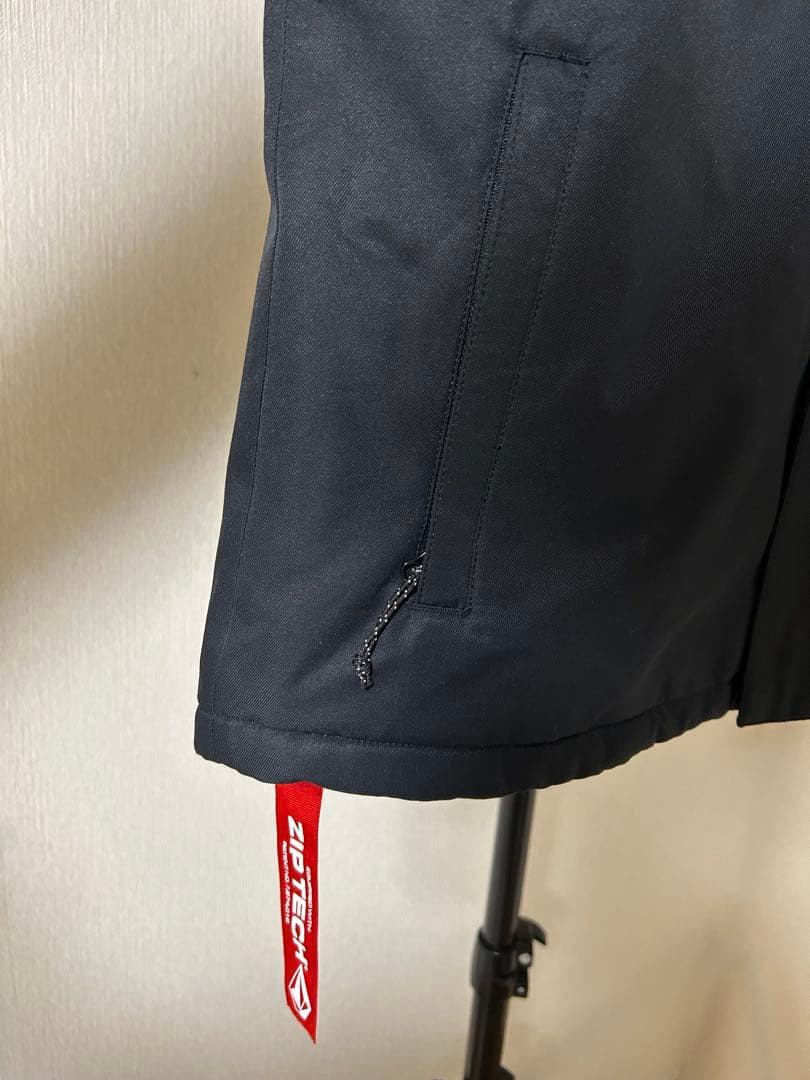 ★新品★ VOLCOM スノーボードウェア レディース ZIPTECH Mサイズ