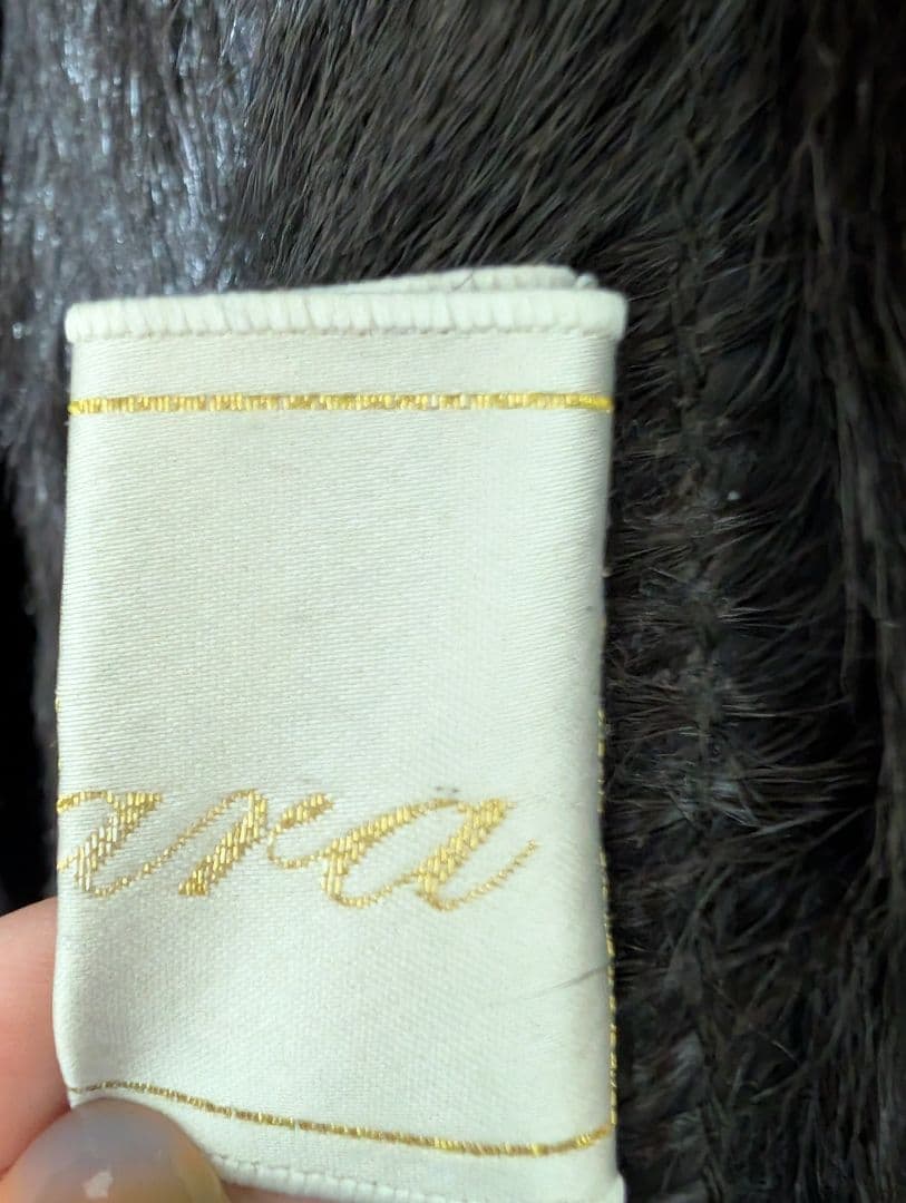 美品　CARA　伊藤忠モードパル　ラムレザーリアルラクーン　コート 　M