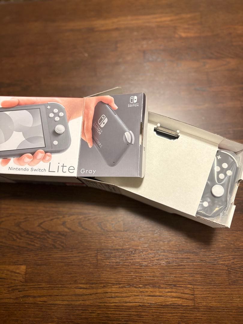 【ほぼ新品】【SDカード付き】Nintendo switch Lite グレー