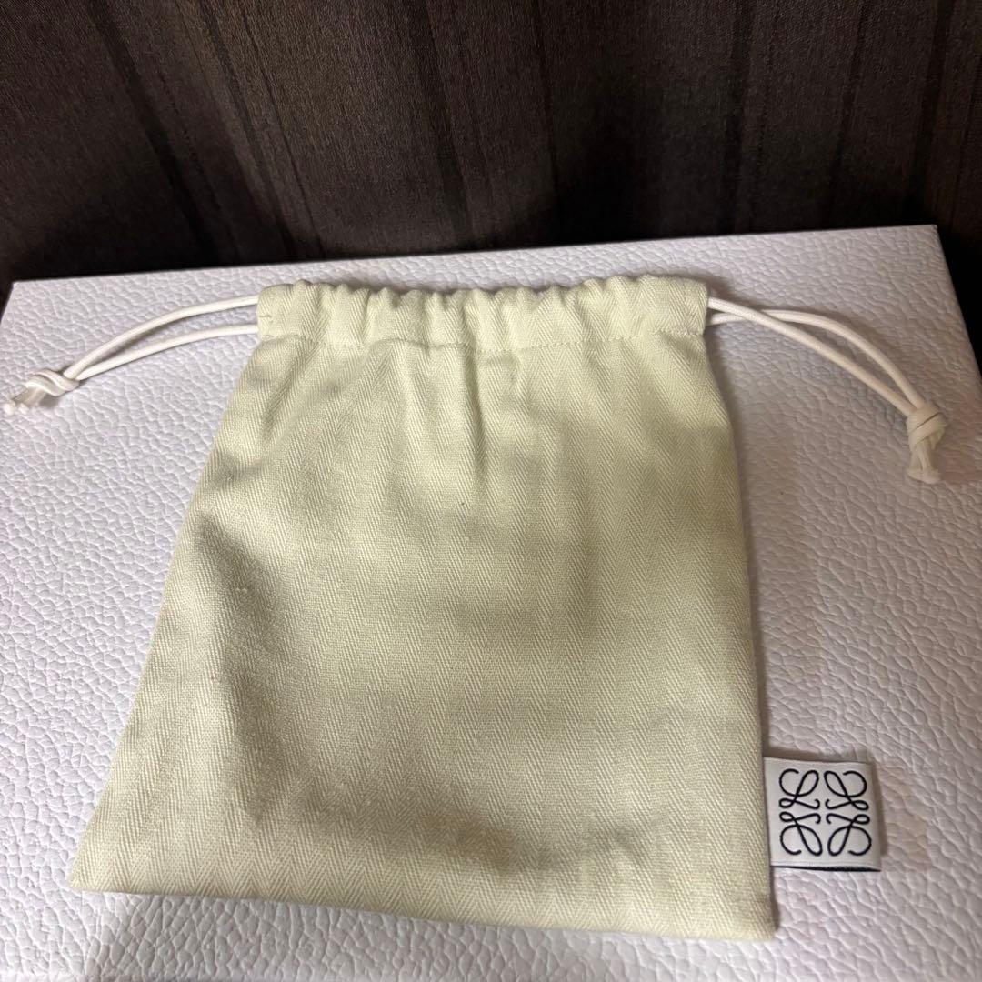 ロエベ　リバーシブル アナグラム ベルト（スムースカーフ）