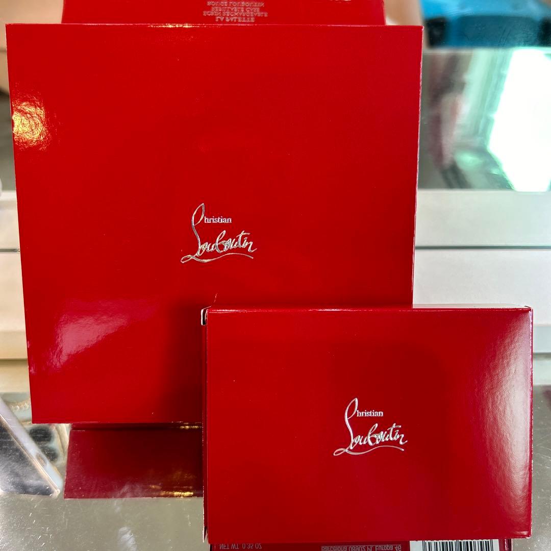 クリスチャンルブタン ラパレット ソープリヴェ、チーク フェイスカラー