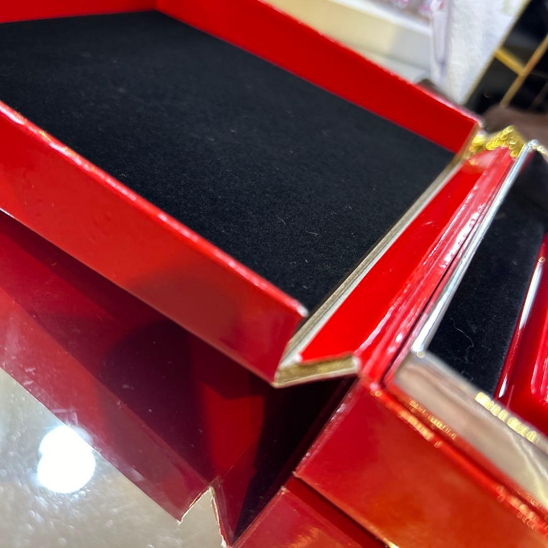 クリスチャンルブタン ラパレット ソープリヴェ、チーク フェイスカラー