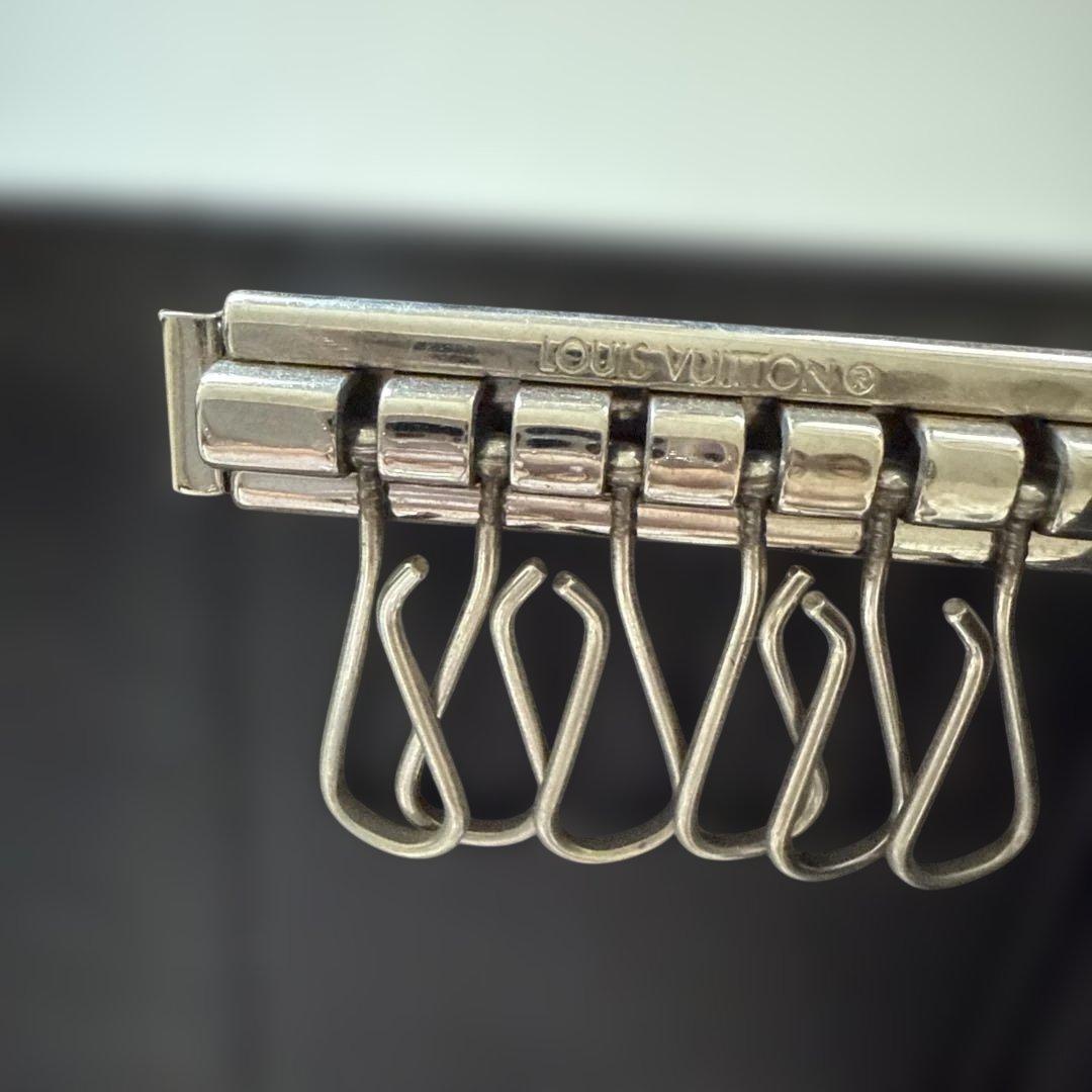 Louis Vuitton ダミエパターン キーケース