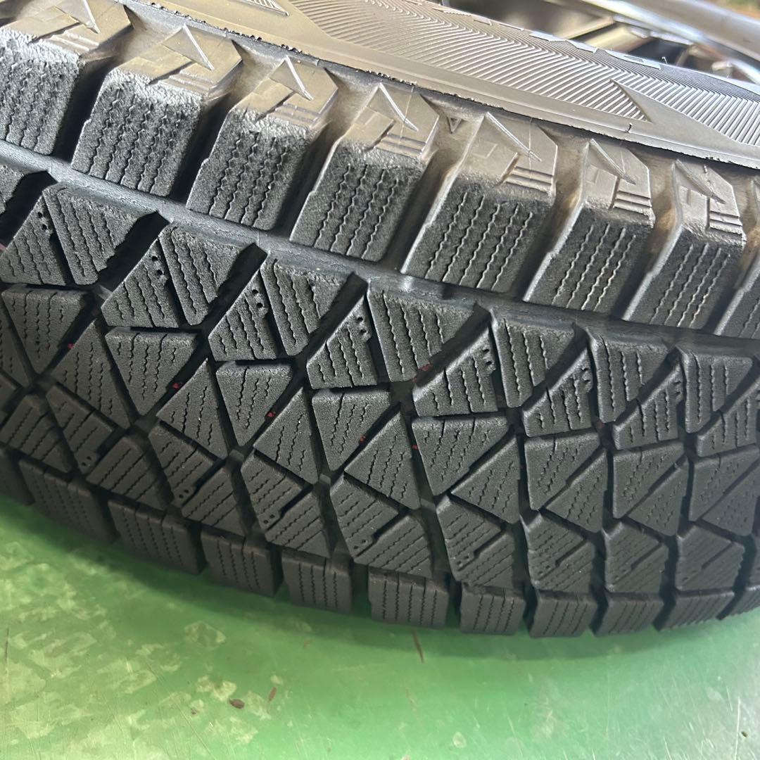 中古スタッドレス195/80R15ブリヂストン　ジムニーシエラ、ノマド専用　4本