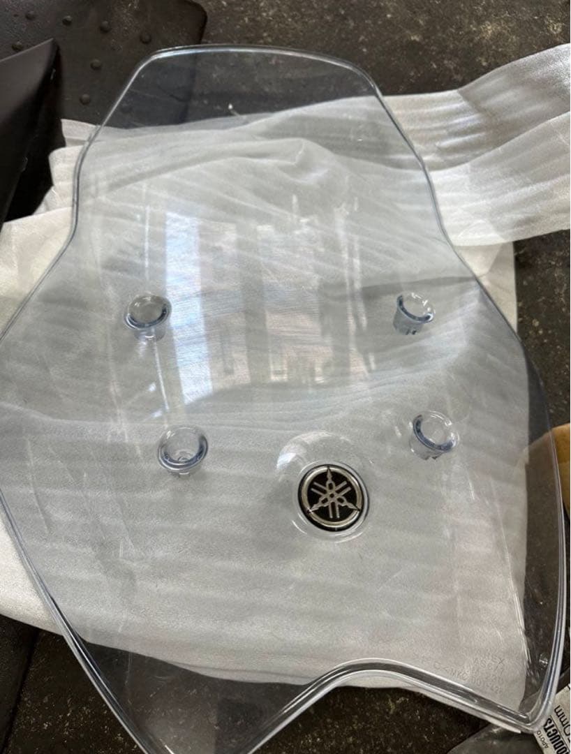 マジェスティs 純正　スクリーン　ウインドシールドフレームマウントsg28j