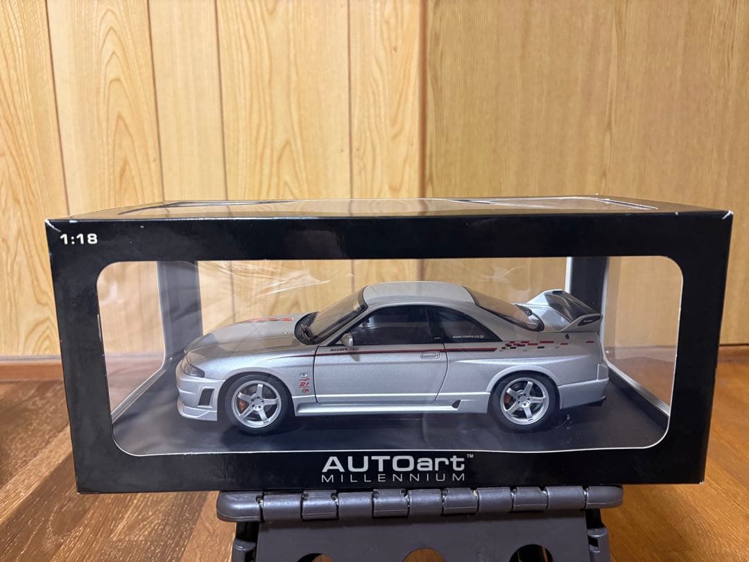 1/18 オートアート ニスモ スカイライン R33 GT-R NISMO
