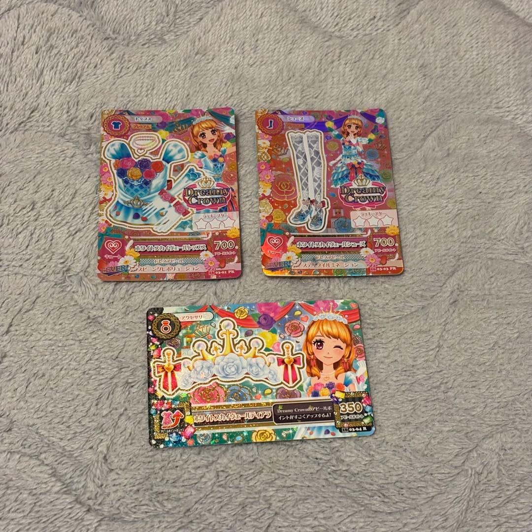 ホワイトスカイヴェールトップス シューズ ティアラ