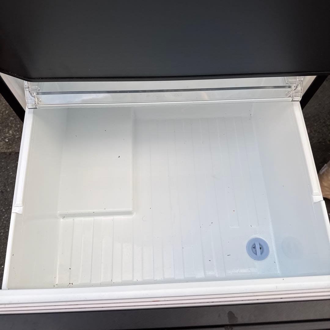 冷蔵庫　TOSHIBA GR-V33SC 2024年製