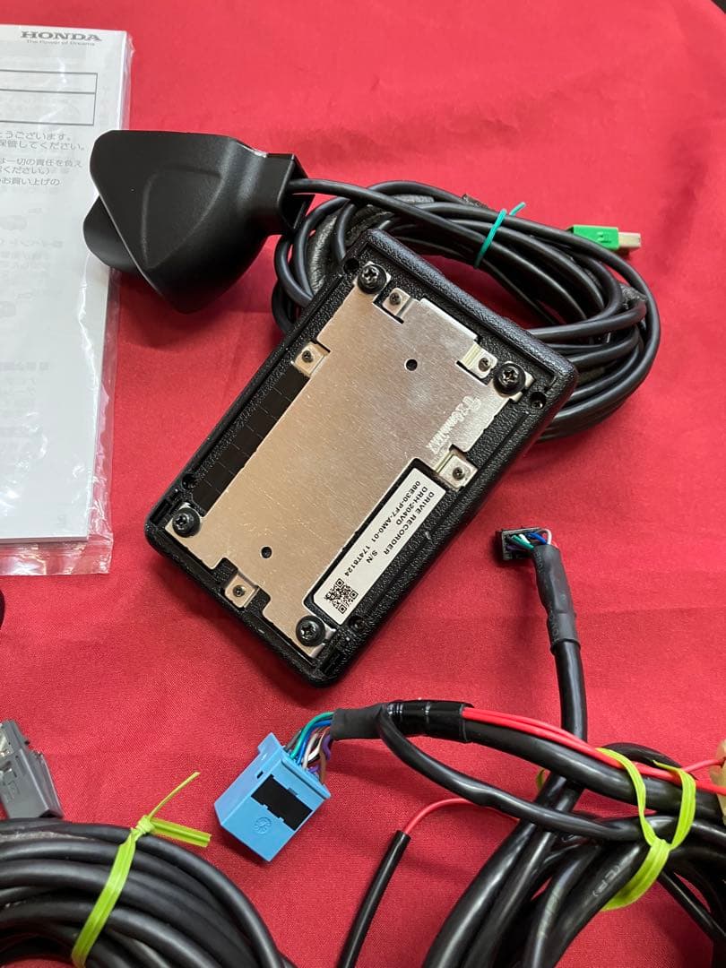 ホンダ純正ナビ用連動ドライブレコーダー　前後2カメラ　DRH-204VD