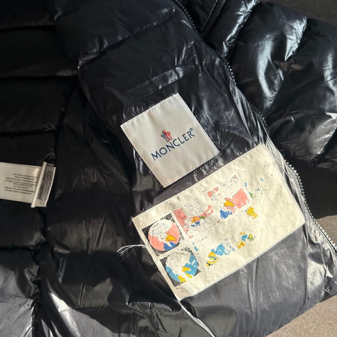 モンクレール ブラック ダウンジャケット