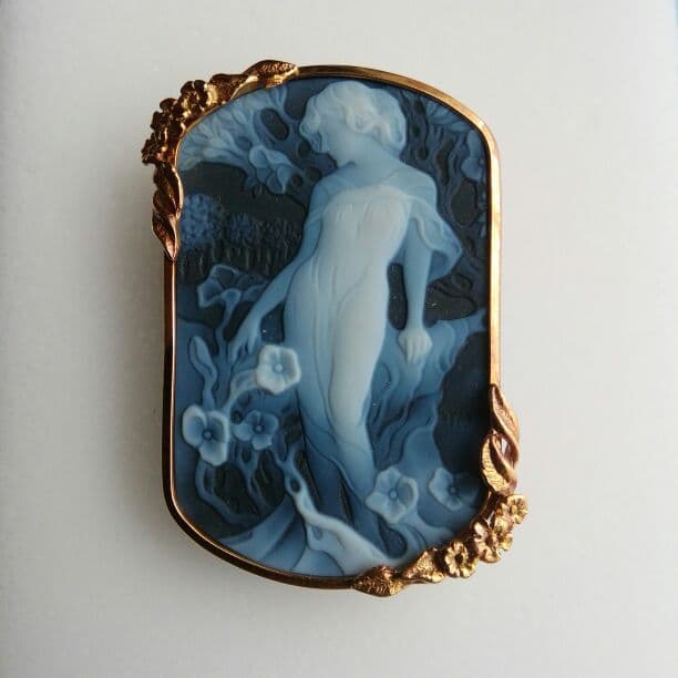 銀座天賞堂☆K18枠☆美麗☆絵画のようなカメオ☆ブローチ&ペンダントトップ