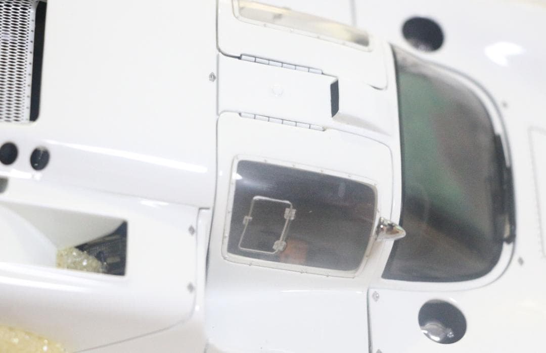 超貴重　Exoto １/１８ シャパラル２Ｆ　ハイウィング１９６７　中古品