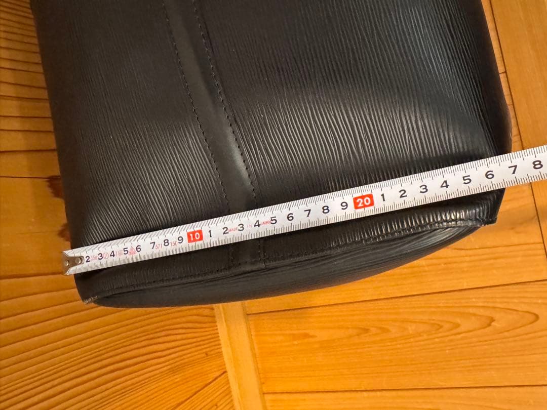 とりかご様用商品　美品ルイ・ヴィトンキーポル55エピブラック正規品