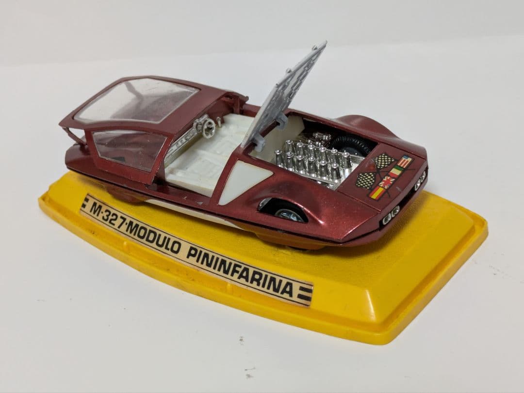 PILEN ピレン 1/43 フェラーリ モデューロ ピニンファリーナ