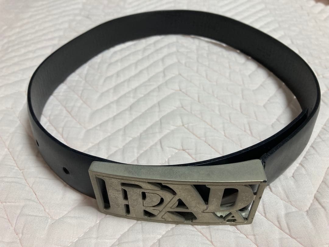 PRADA IPADロゴ レザーベルト