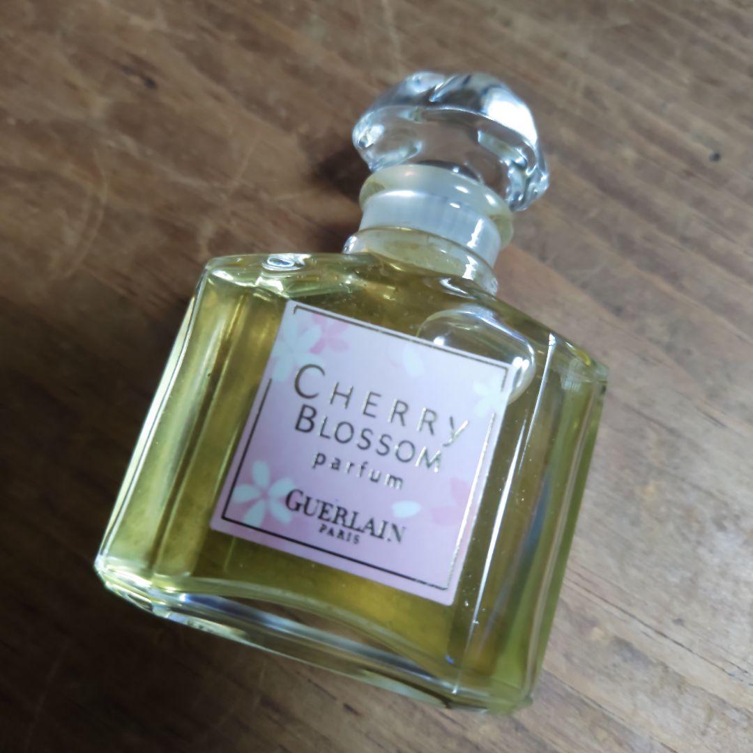 ゲラン香水　チェリーブロッサム パルファム 30 ml