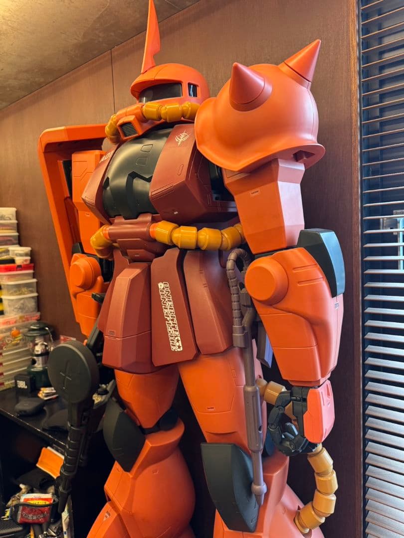 マニア垂涎★HY2M シャア専用ザク 1/12