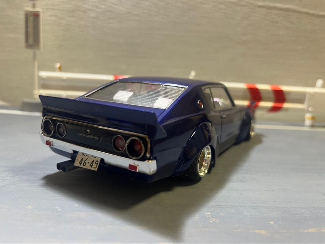 スカイライン　プラモデル　完成品