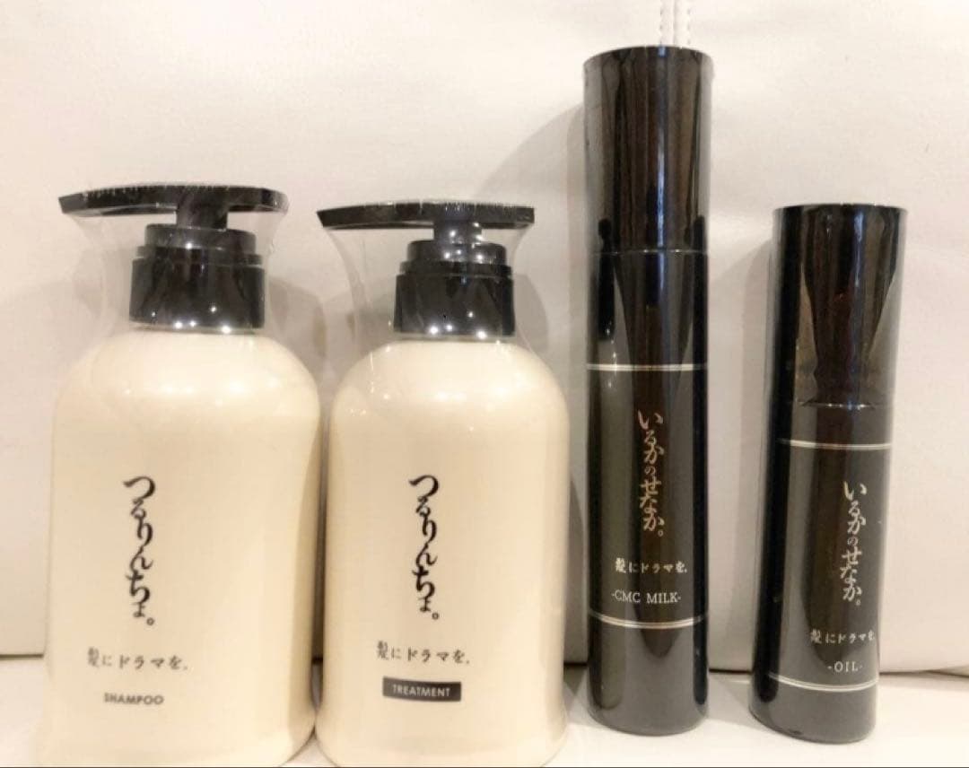いるかのせなかミルクオイルつるりんちょシャンプー400mlトリートメント380g