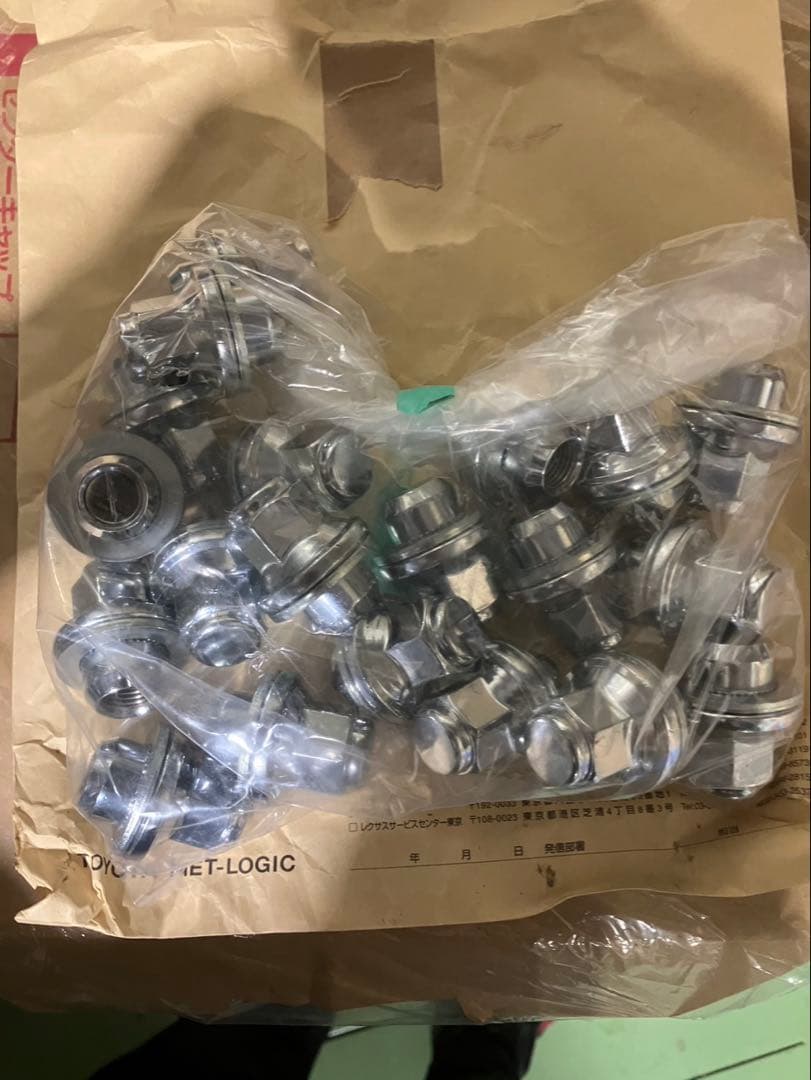 きむひと 新品未使用‼️アルファード 40系トヨタ純正ホイール新品タイヤ4本