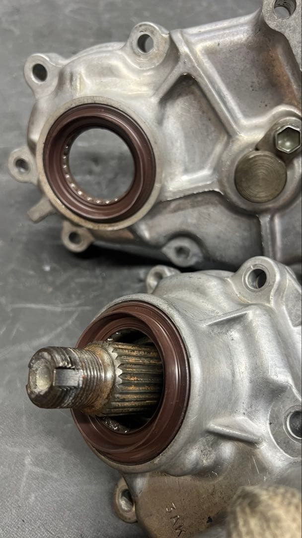 ジムニー JA11 トランスファー LO6.5ダウンギア オイルシール新品