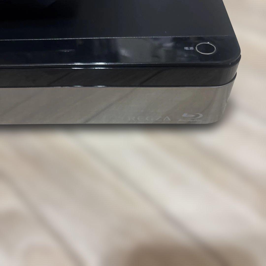 TOSHIBA DBR-M2008 東芝　BDレコーダー