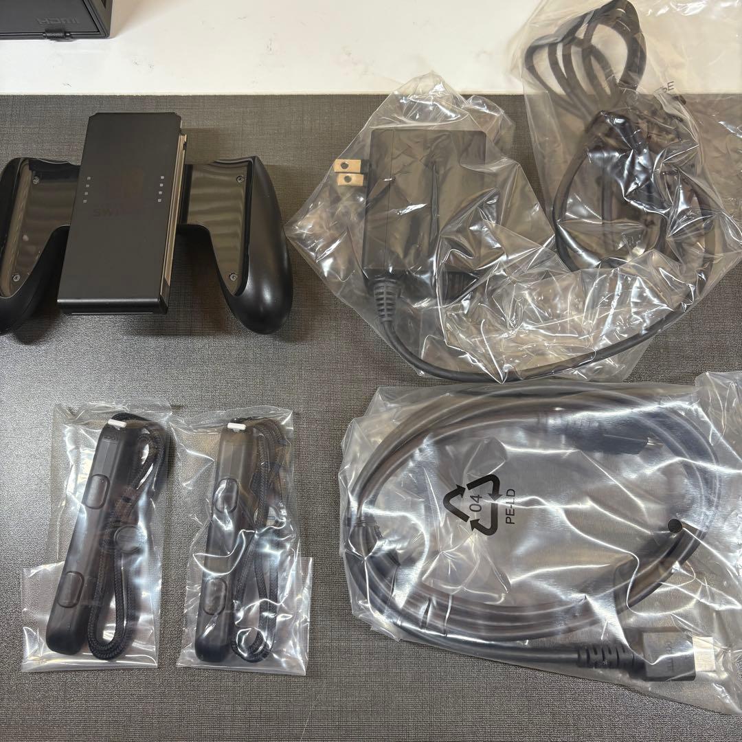 （専用）Nintendo Switch　本体　任天堂　バッテリー強化版