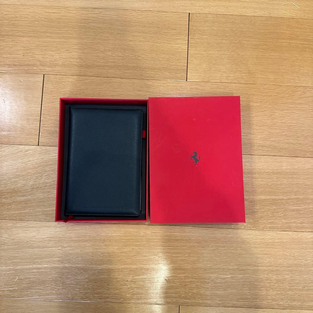 【新品】フェラーリ　レザー製A5ノート