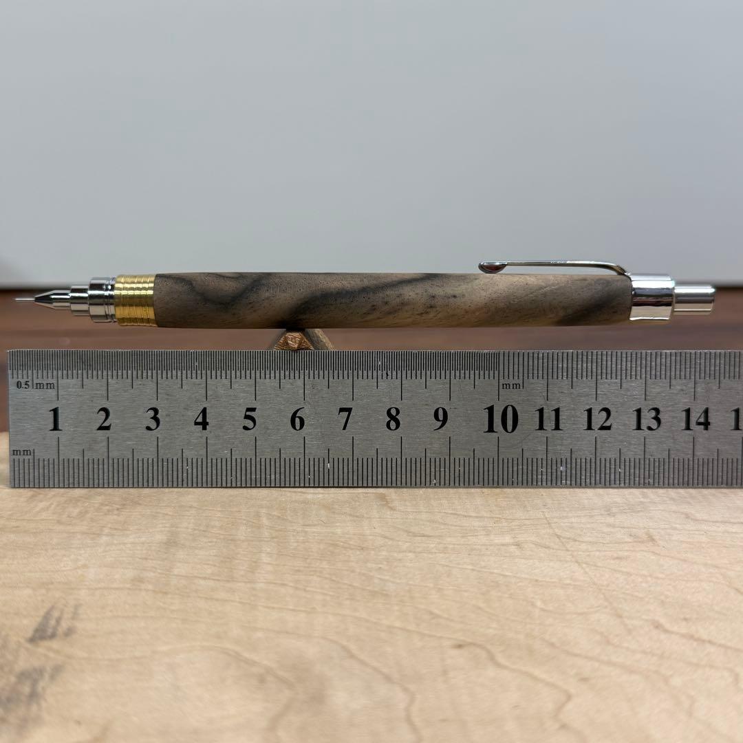 165黒柿　木製シャーペン　最強低重心(少しR) 溝つき　真鍮　無塗装