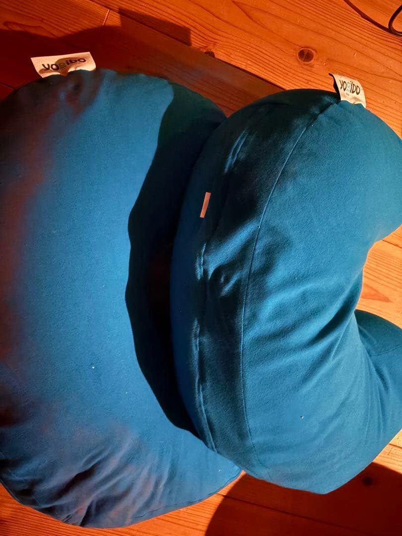 Yogiboビーズクッション×2