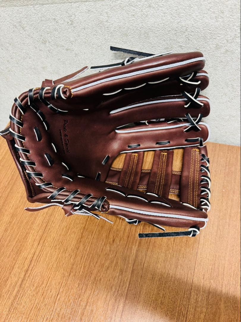 ZETT プロステイタス　硬式用グラブ　左投げ用