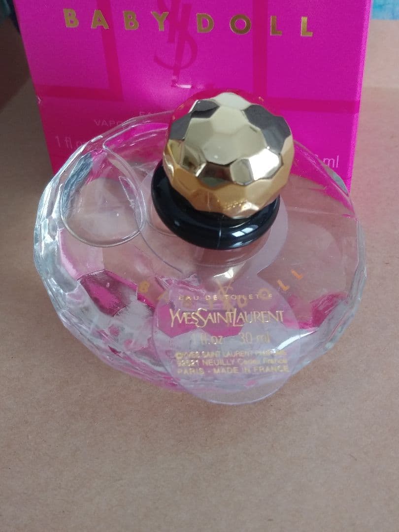 イブサンローラン 香水