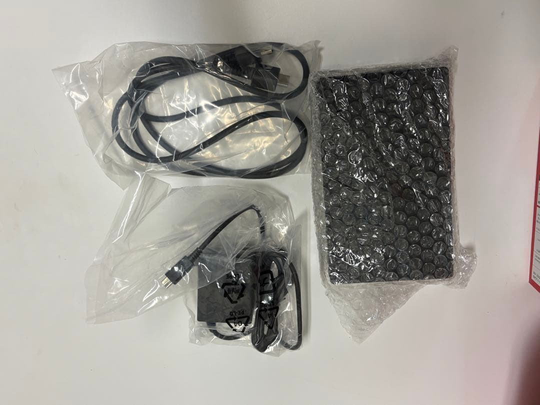 Nintendo Switch 本体 joyコントローラー無し　中古品