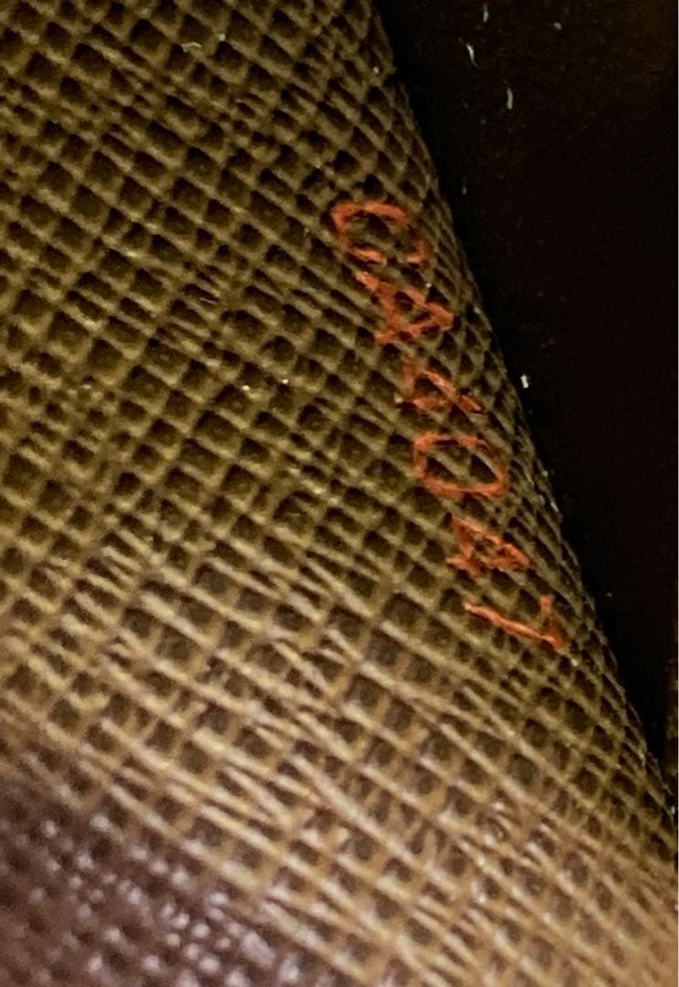 ほぼ未使用　ルイヴィトン 名刺入れ　カードケース　ダミエ　レディース　メンズ