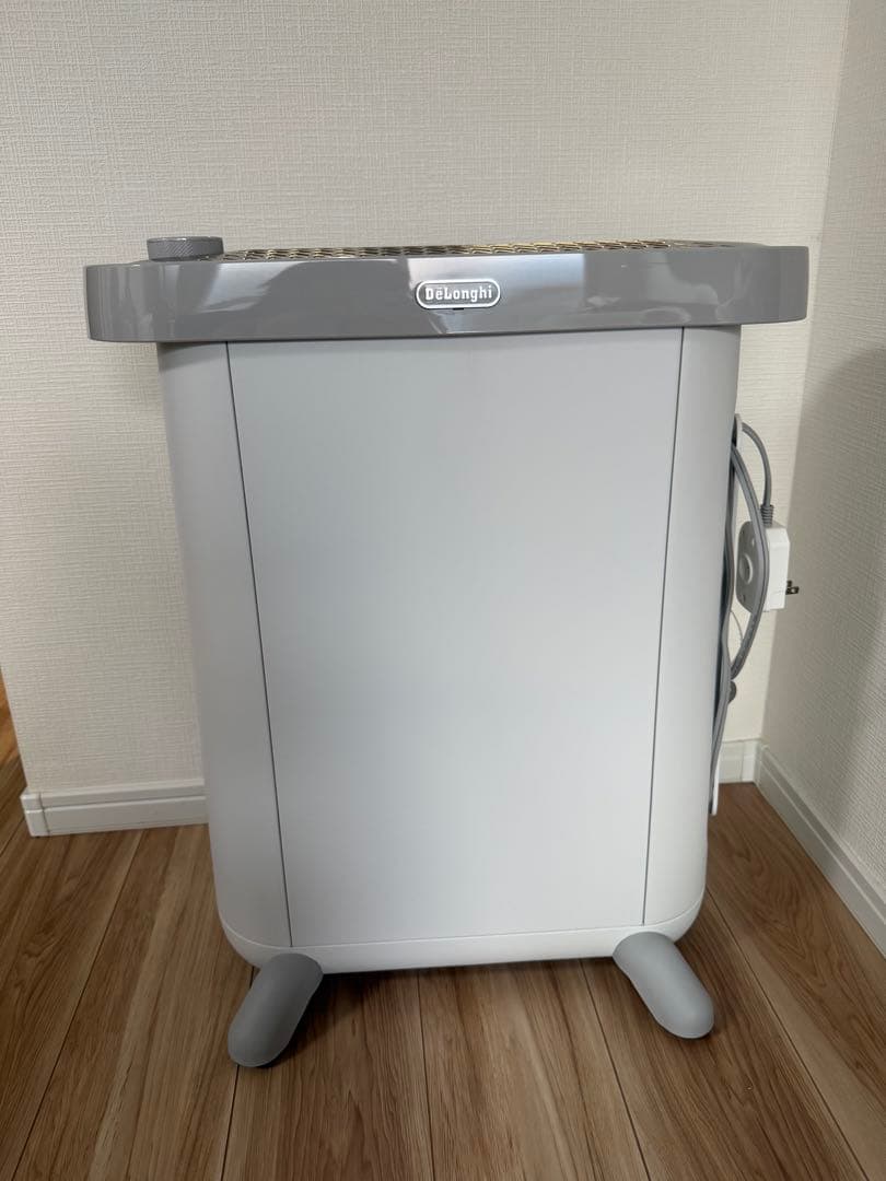 デロンギ　IDH15-WG　マルチダイナミックヒーター　ソラーレ　ピュアホワイト