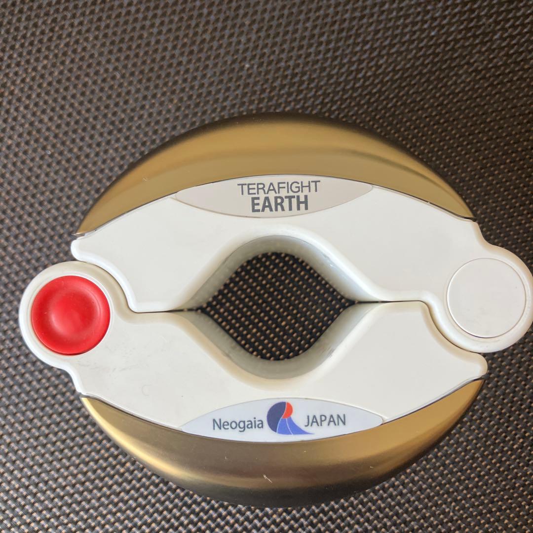 テラファイト卑弥呼ゴールド（ゼロ磁場発生装置）