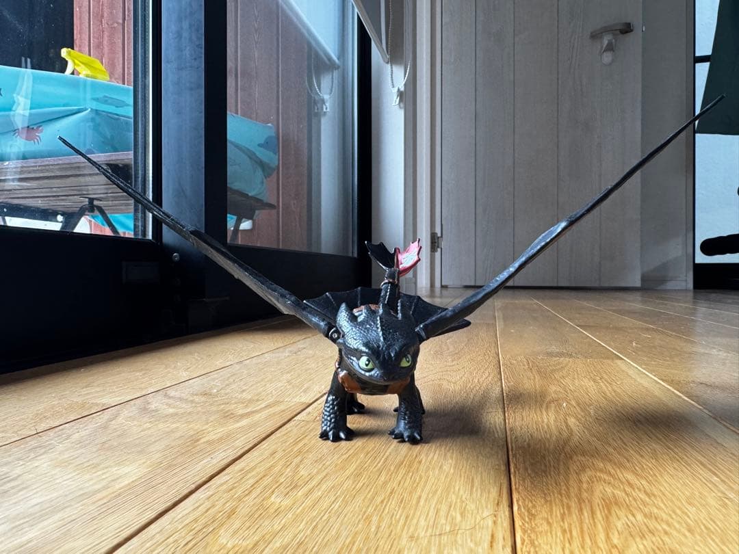 【希少】ヒックとドラゴン　フィギュア