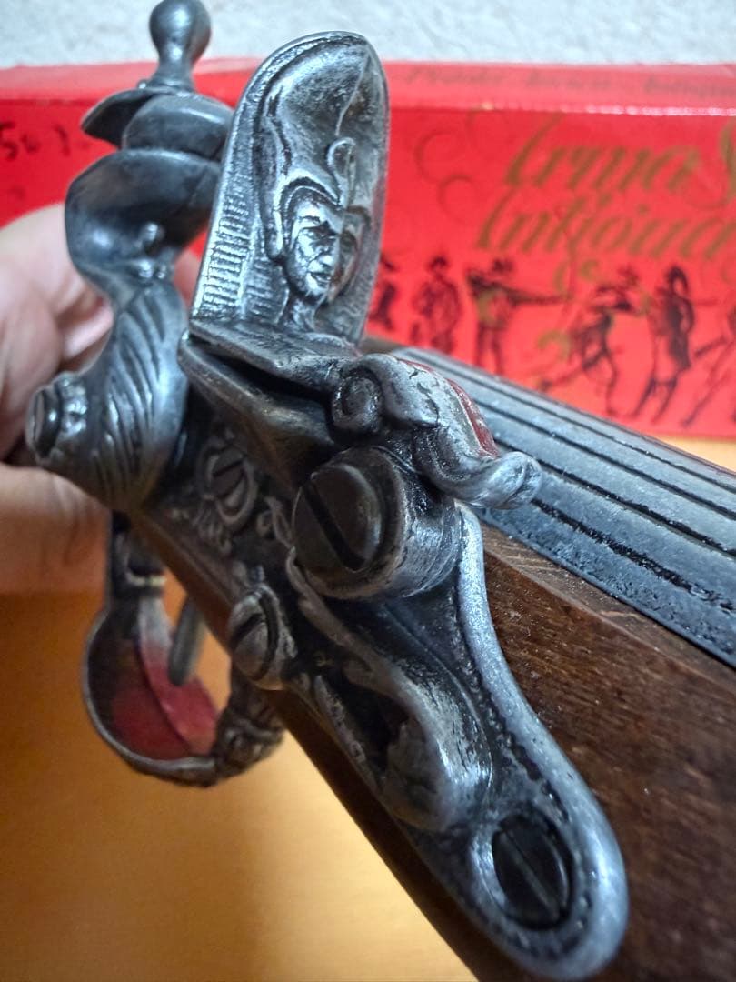 フリントロック式　ピストル　銃　モデルガン　スペイン製