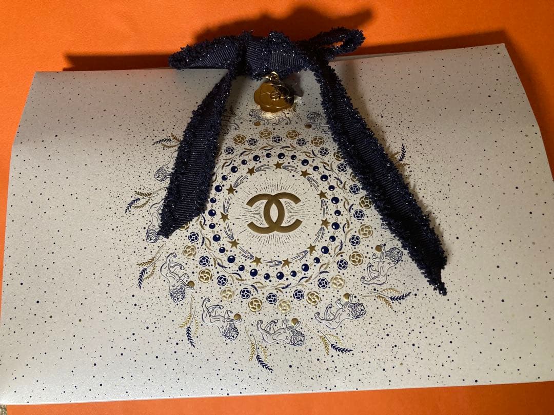 【新品未開封】シャネル クリスマスコフレ　2025 アイシャドウ&マスカラセット
