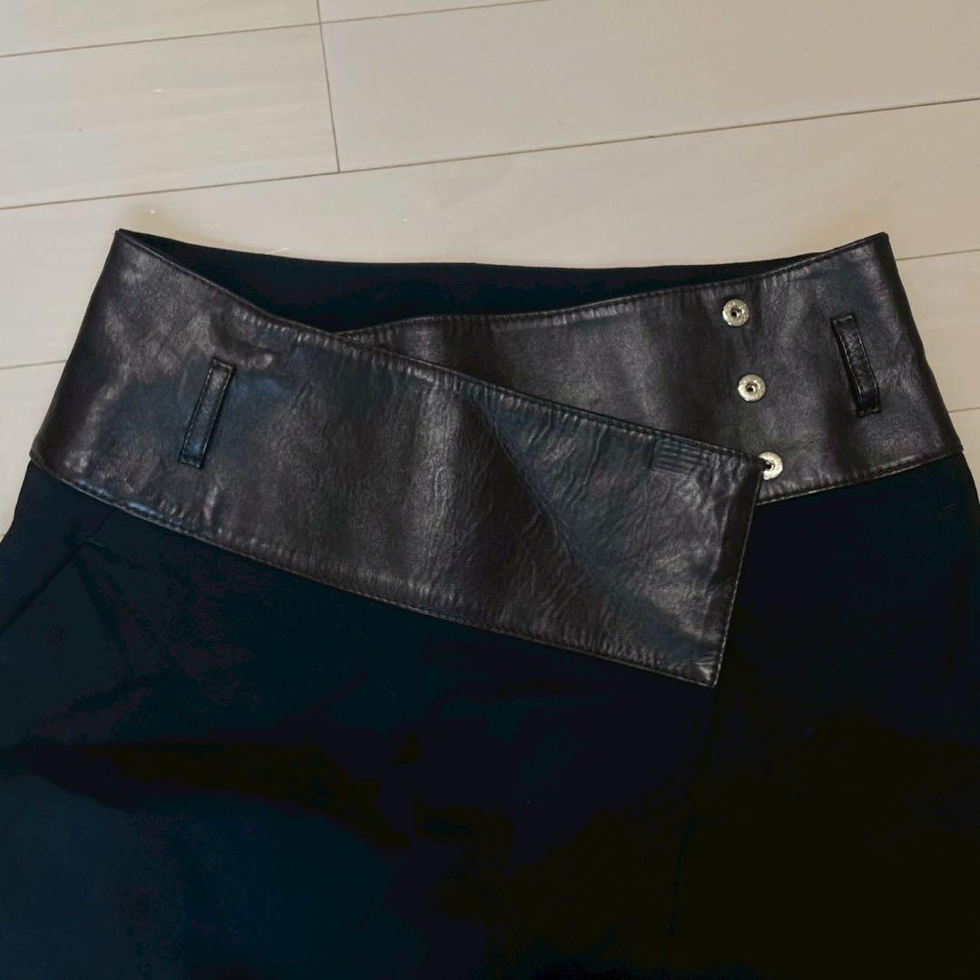 GUCCI グッチ　レザー　スカート