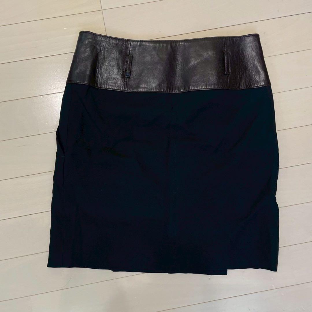 GUCCI グッチ　レザー　スカート