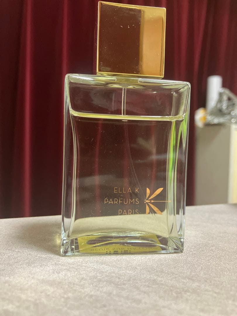 ⭐︎noni⭐︎エラケイELLA K ハロン湾の雨 70ml