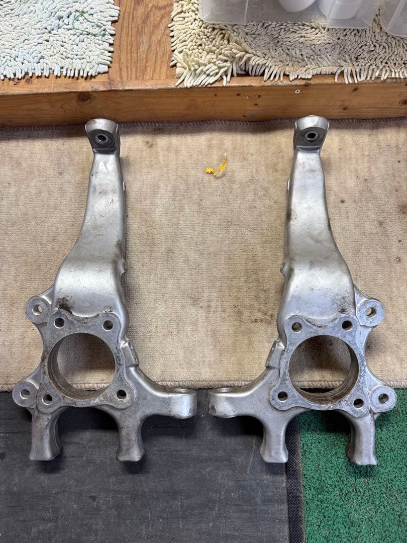 クラウンショートナックル40mm 4WD用