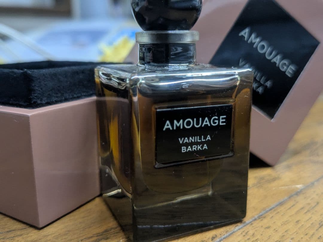 AMOUAGE VANILLA BARKA バニラ バルカ