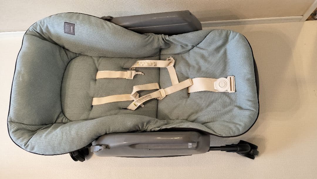 【美品】コンビ ネムリラ AUTO SWING BEDi EG 電動ハイロー