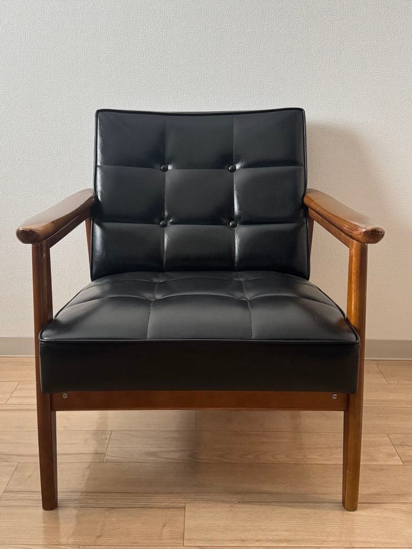 カリモク60 Kチェア 1シーター ブラック【梱包たのめる便発送】