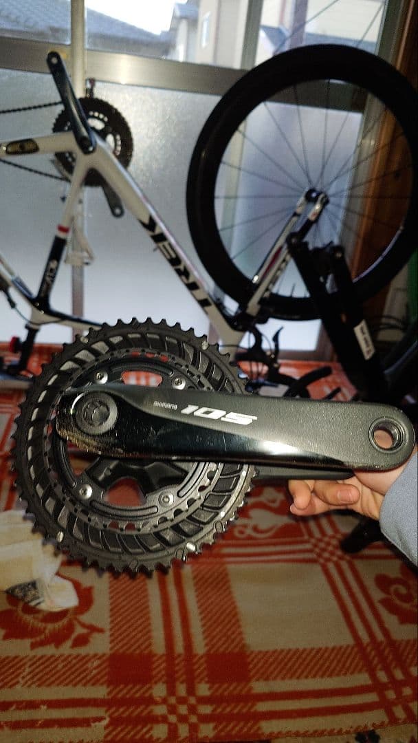 Shimano 105 クランクアーム 52/36T ブラック
