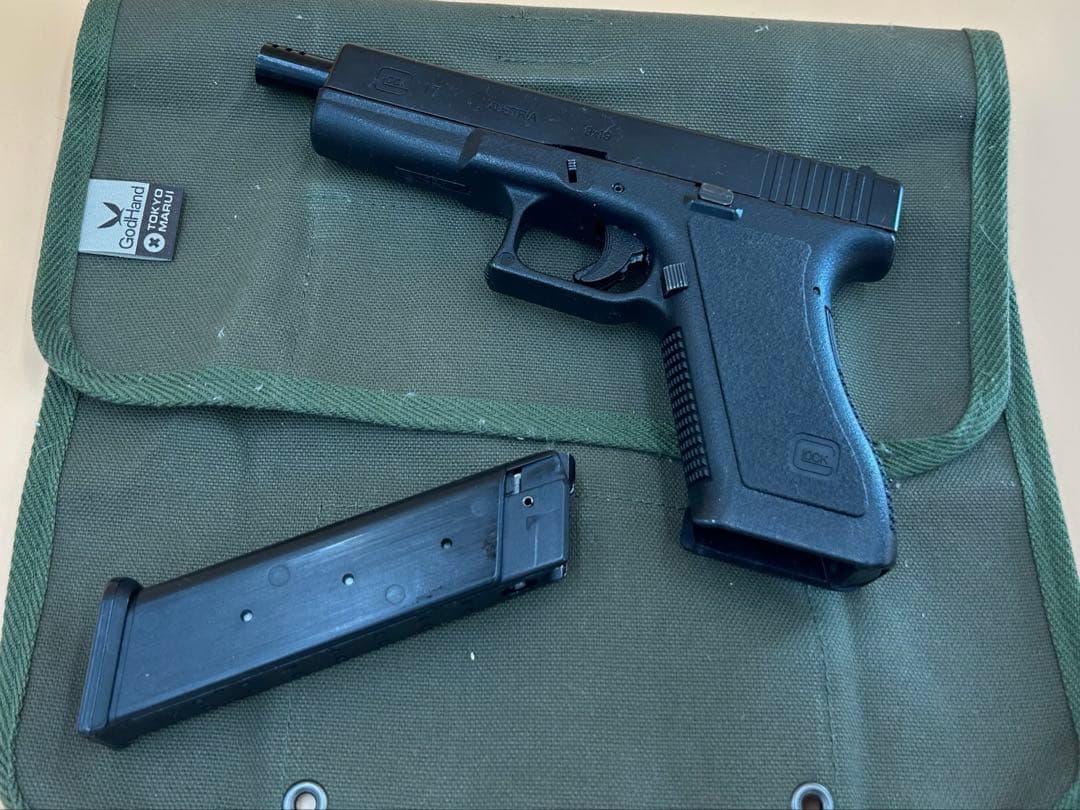 【GW限定価格】MGCグロック17(ガスブローバック)とスリットアウターバレル付