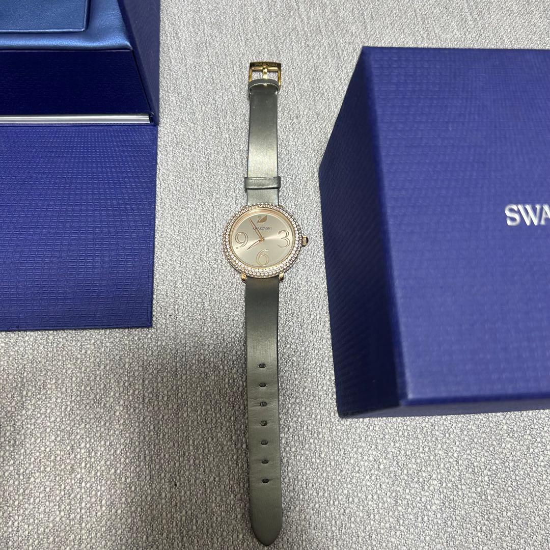 【美品】Swarovski スワロフスキー腕時計グレー レザー