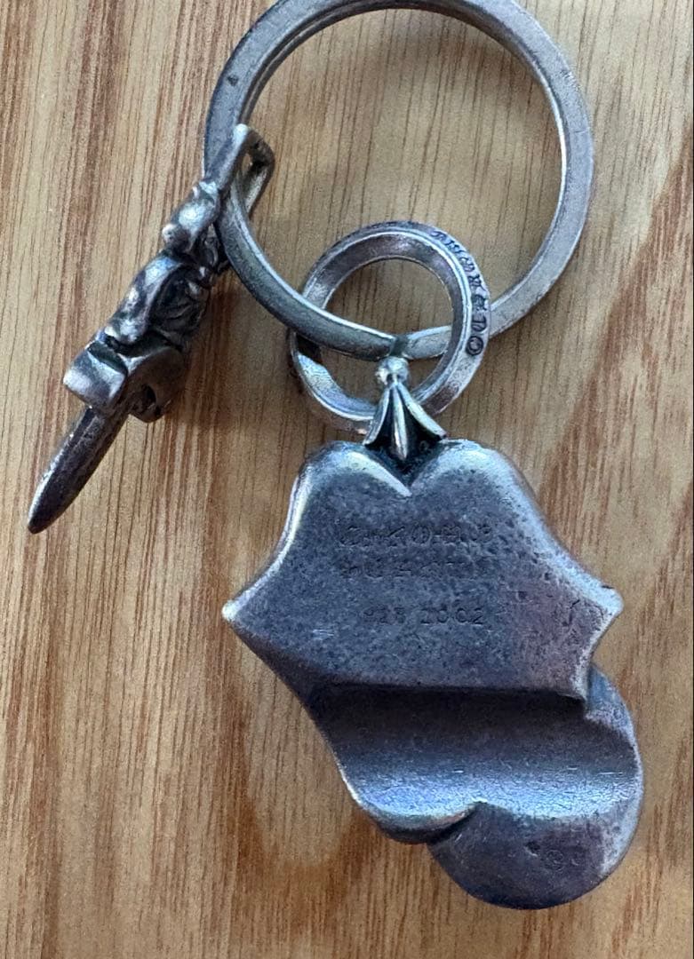 クロームハーツローリングストーンズリップタンネックレスキーホルダー